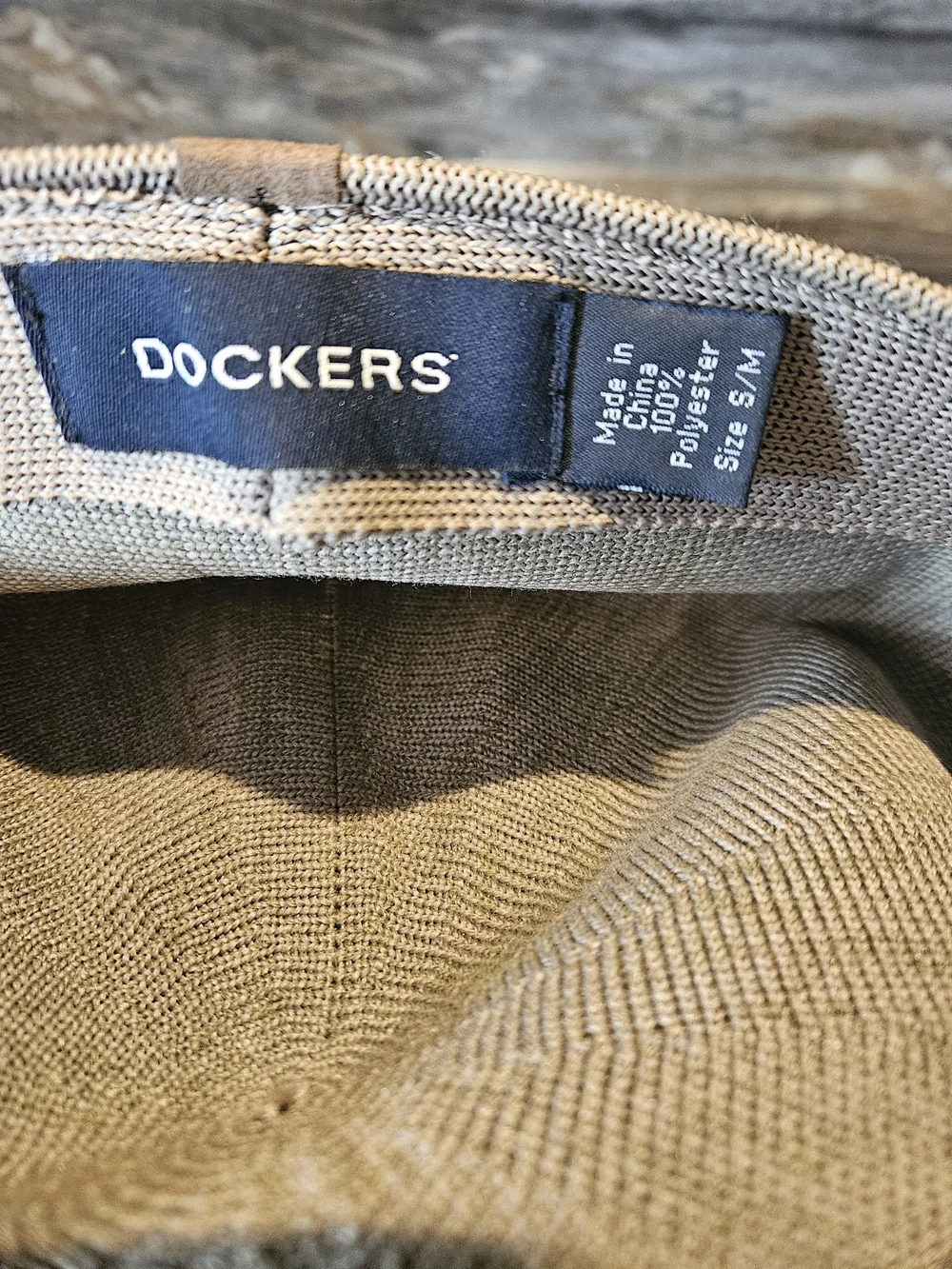 Men's Dockers Beige Knit Flat Cap - Classic Casual Hat